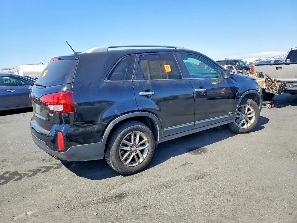 2014 KIA SORENTO LX  