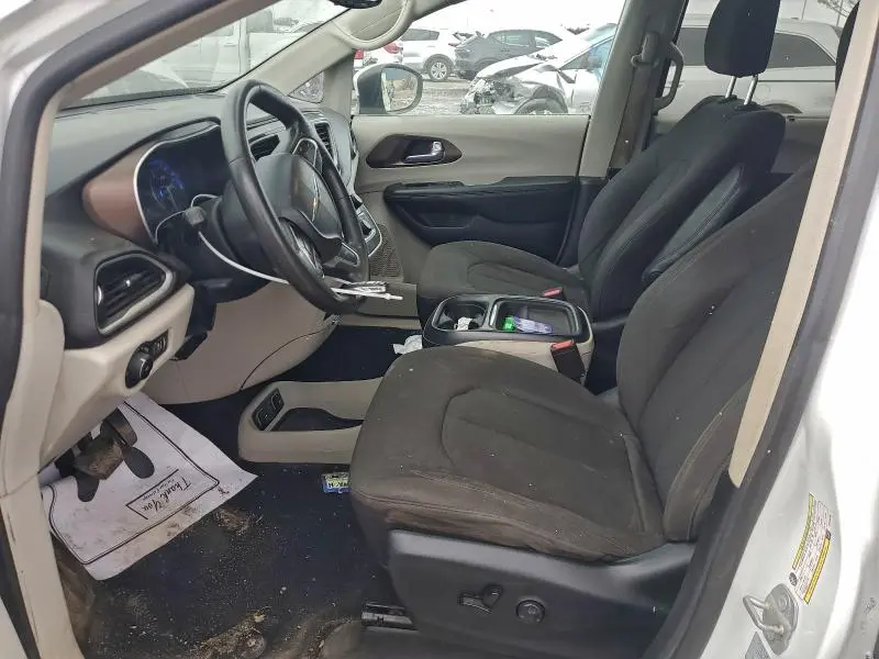 2017 CHRYSLER PACIFICA TOURING L  