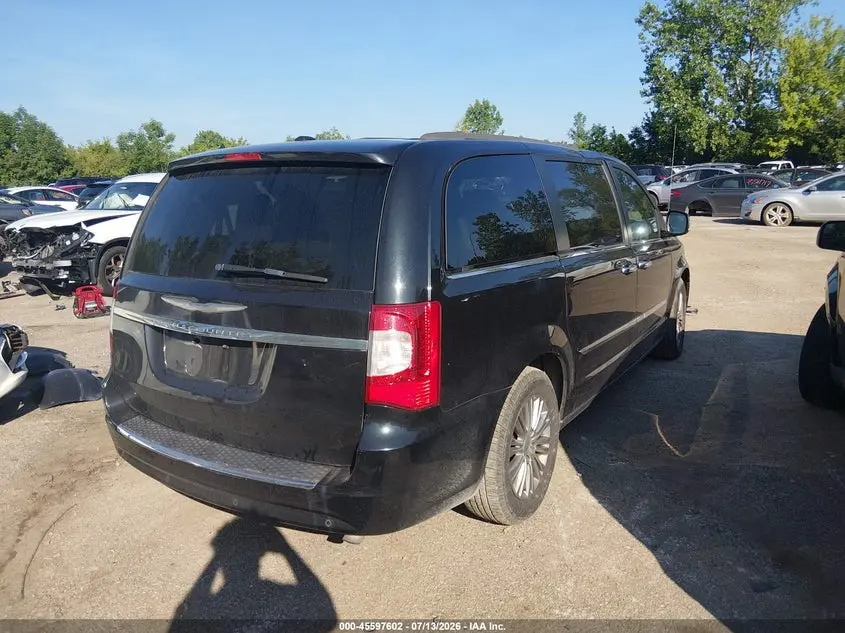 2016 CHRYSLER TOWN & COUNTRY TOURING-L ANNIVERSARY EDITION