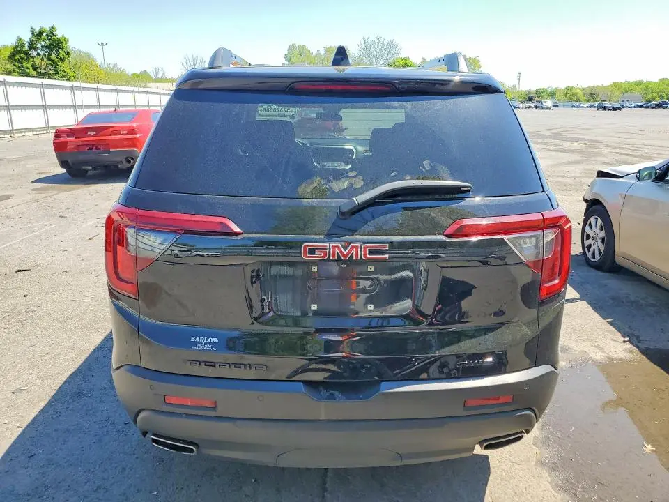 2022 GMC ACADIA SLE  