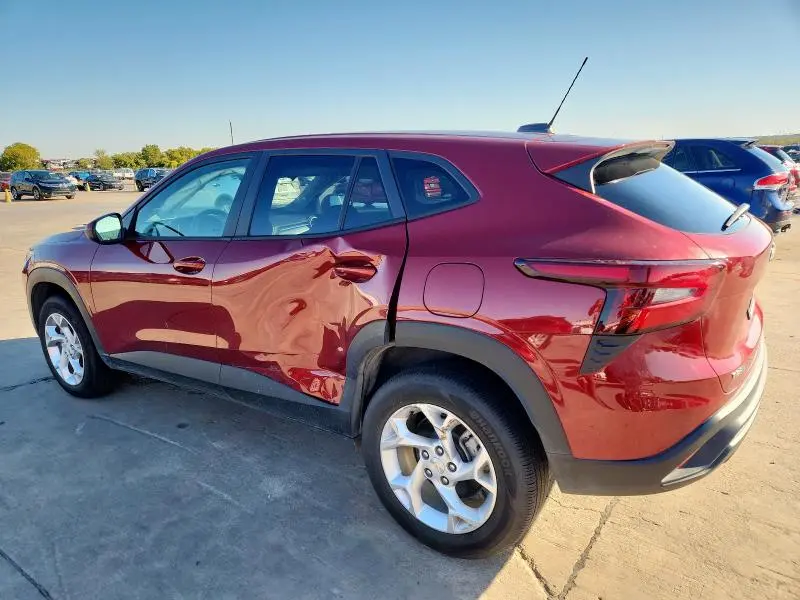 2024 CHEVROLET TRAX LS  