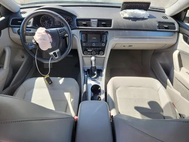 2014 VOLKSWAGEN PASSAT SE  