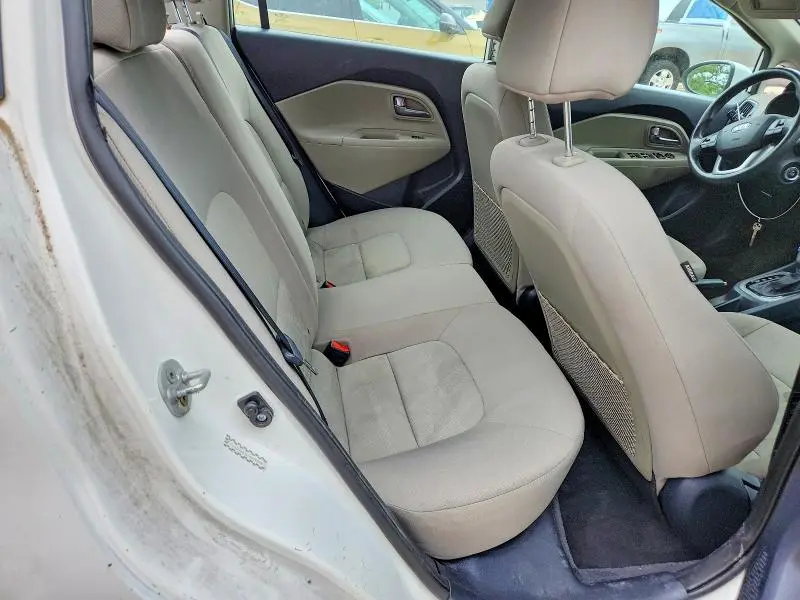 2017 KIA RIO LX  