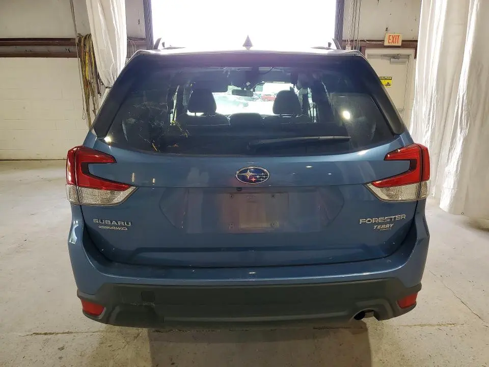 2023 SUBARU FORESTER PREMIUM  