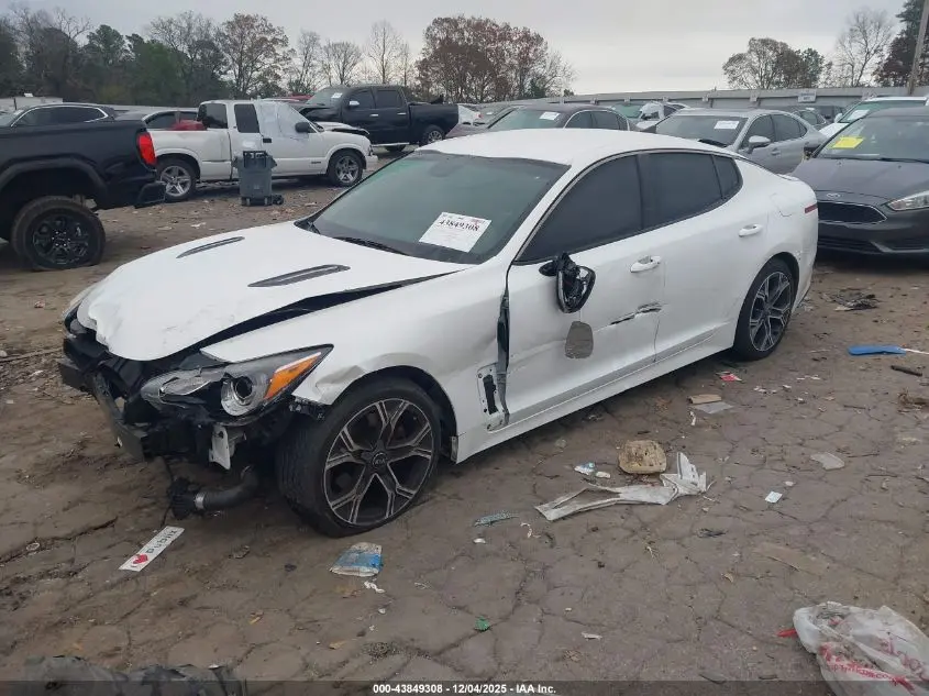 2020 KIA STINGER GT-LINE