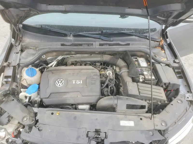 2014 VOLKSWAGEN JETTA SEL  