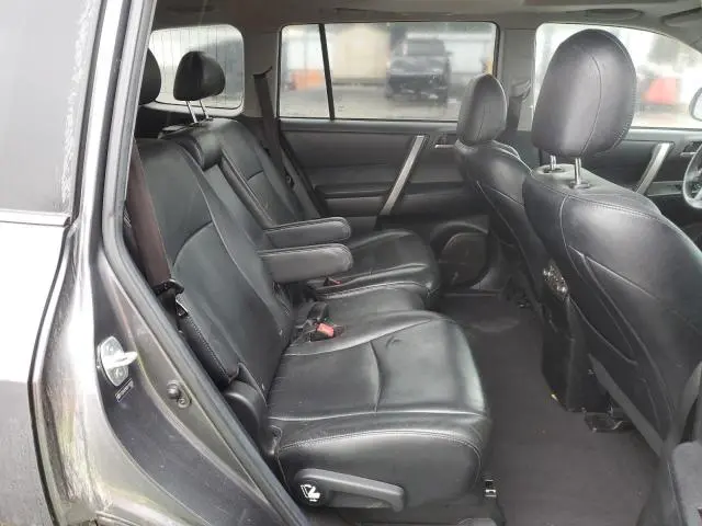 2013 TOYOTA HIGHLANDER BASE  