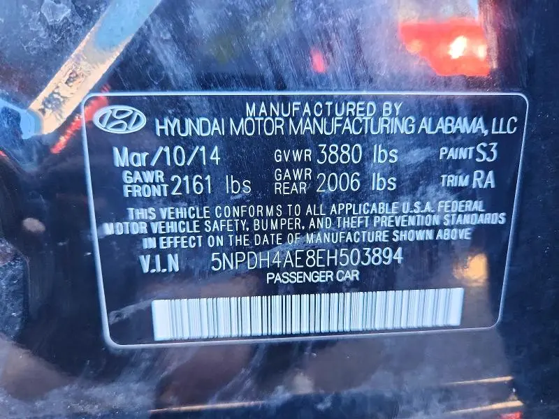 2014 HYUNDAI ELANTRA SE  