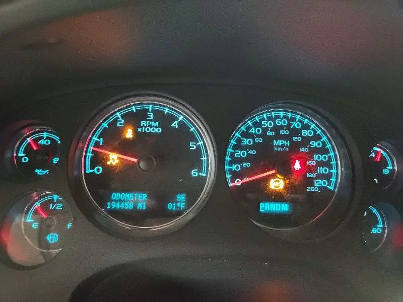 2014 GMC YUKON SLE  