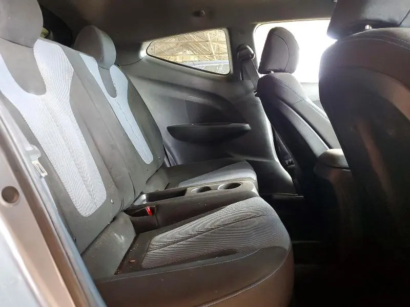 2019 HYUNDAI VELOSTER 2.0L  