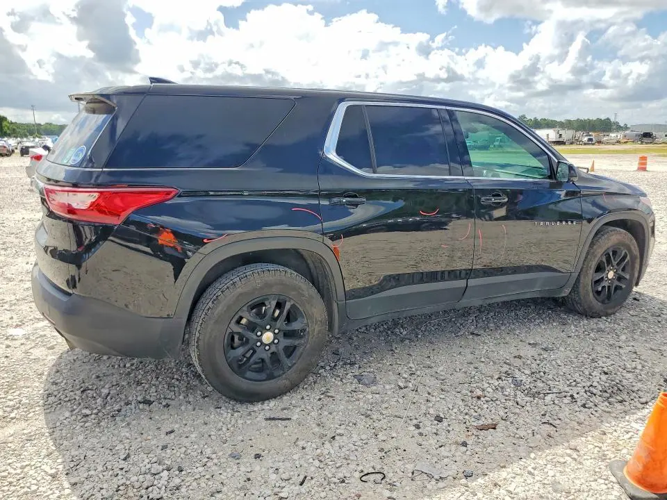 2020 CHEVROLET TRAVERSE LS  