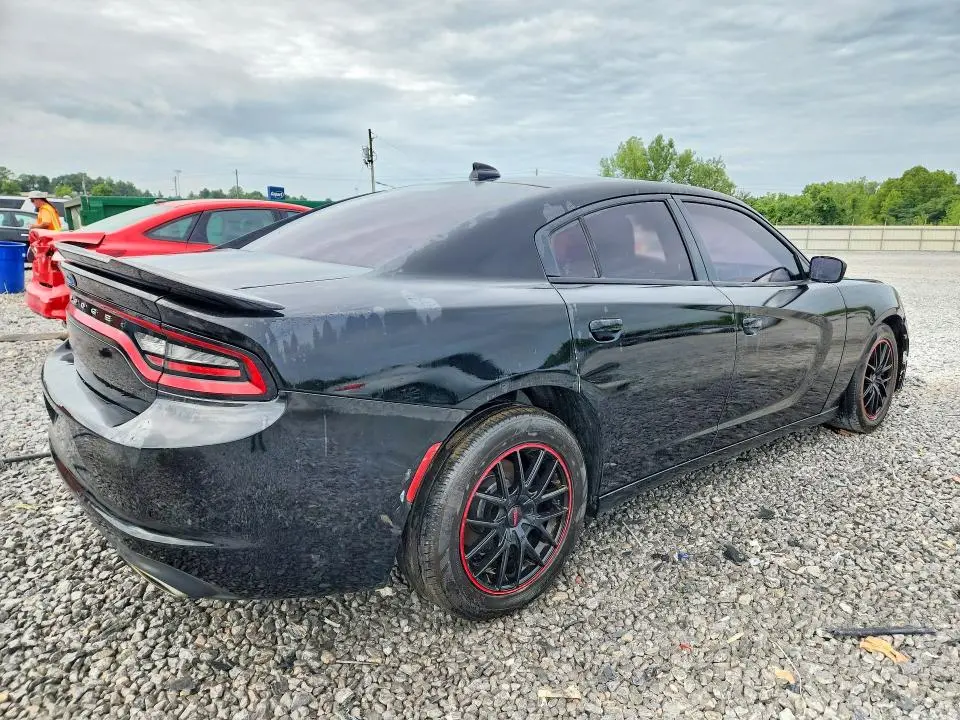 2016 DODGE CHARGER SXT  