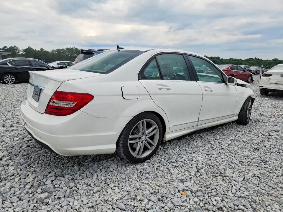 2014 MERCEDES-BENZ C 250  