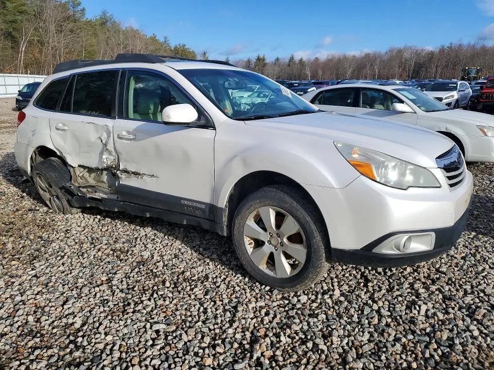 2011 SUBARU OUTBACK 2.5I PREMIUM  