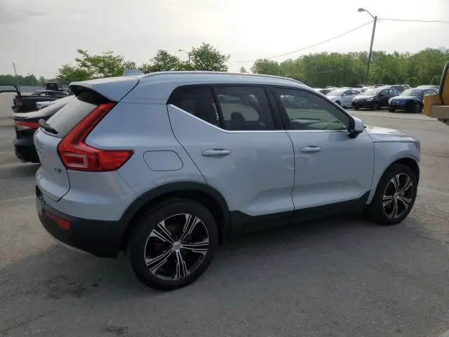 2021 VOLVO XC40 T5 INSCRIPTION  