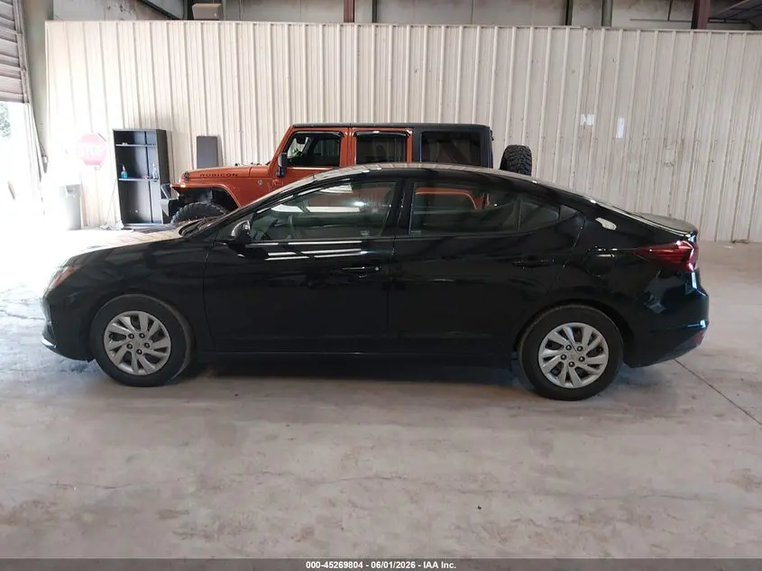 2020 HYUNDAI ELANTRA SE
