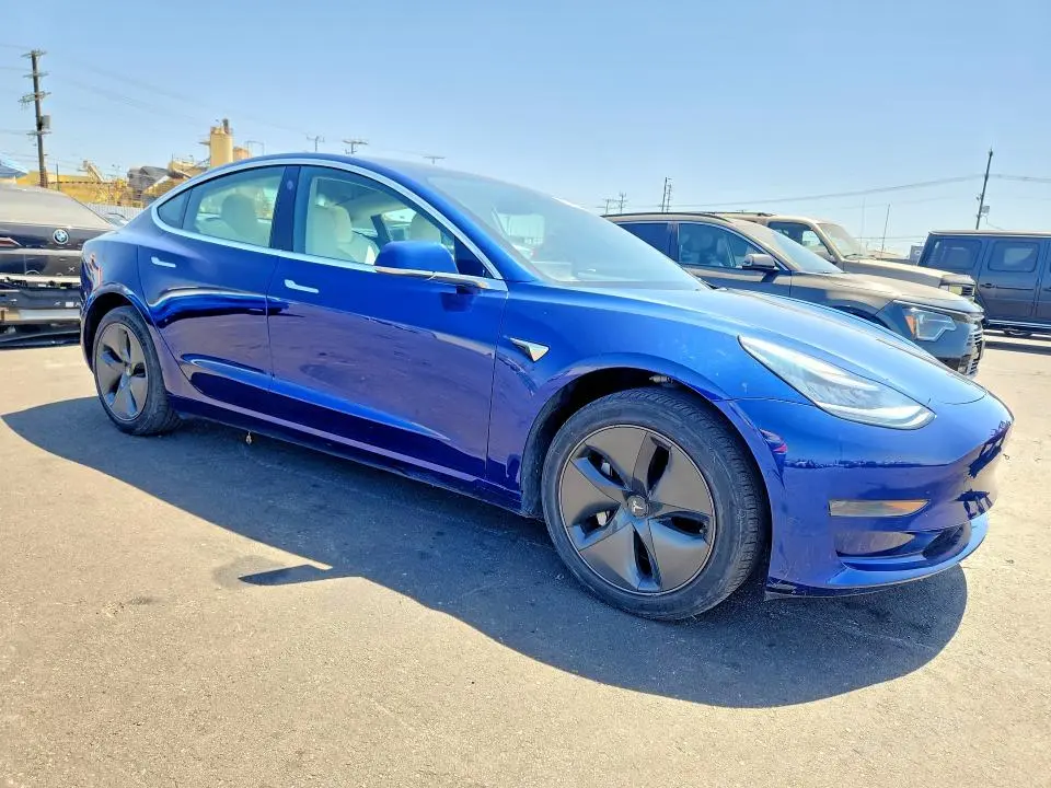 2020 TESLA MODEL 3   
