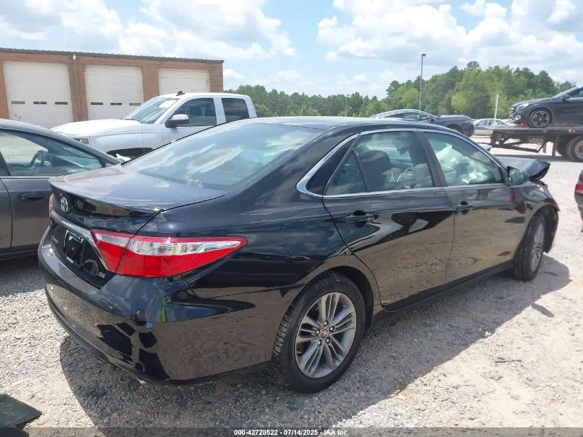 2017 TOYOTA CAMRY SE