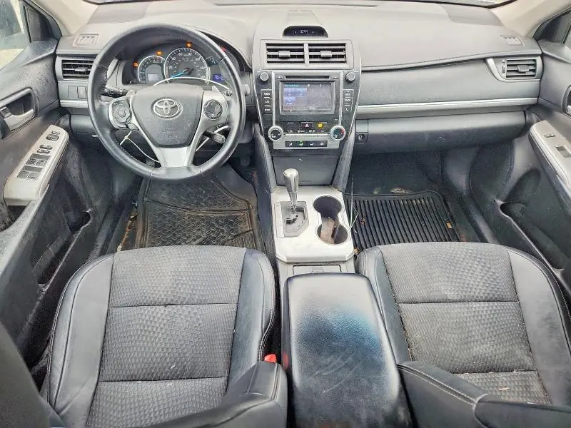 2014 TOYOTA CAMRY SE  