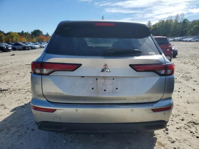 2022 MITSUBISHI OUTLANDER ES  