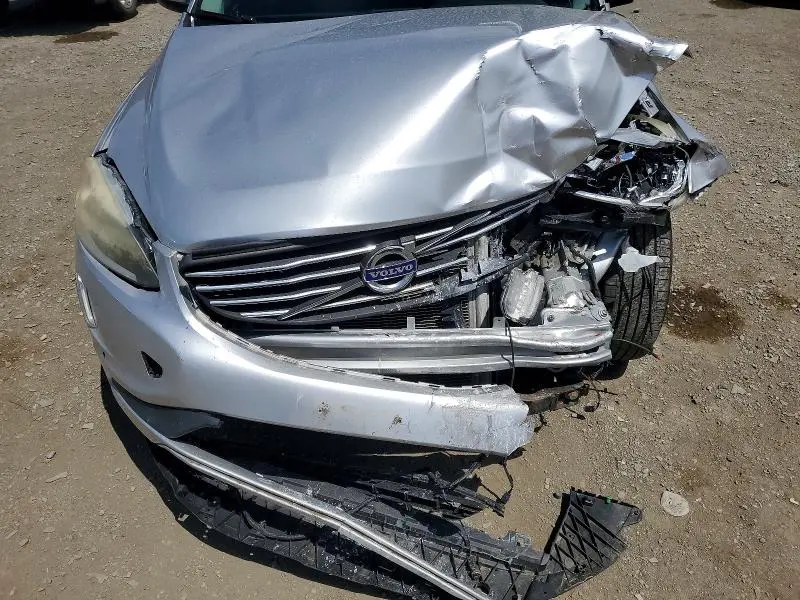 2014 VOLVO XC60 3.2  