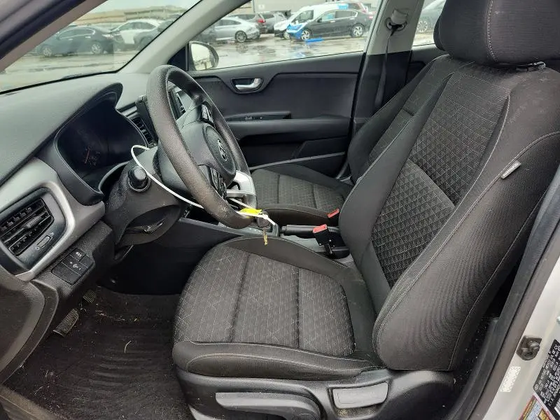 2020 KIA RIO S  