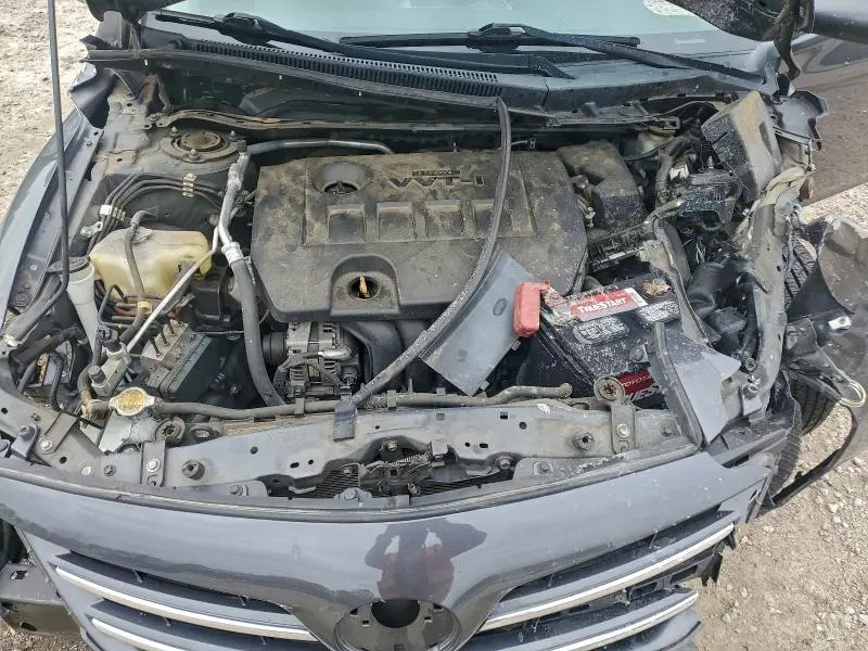 2013 TOYOTA COROLLA BASE  