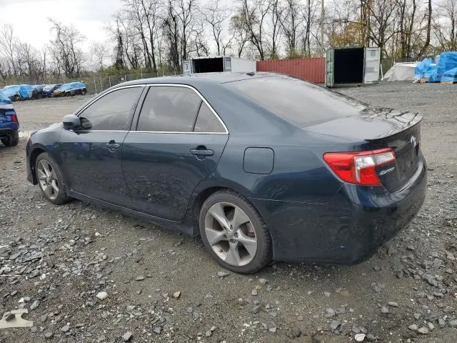2014 TOYOTA CAMRY SE  