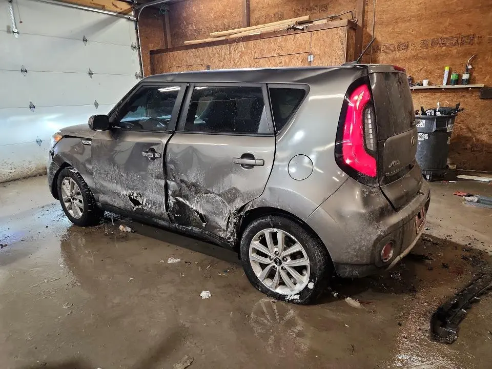 2018 KIA SOUL +  