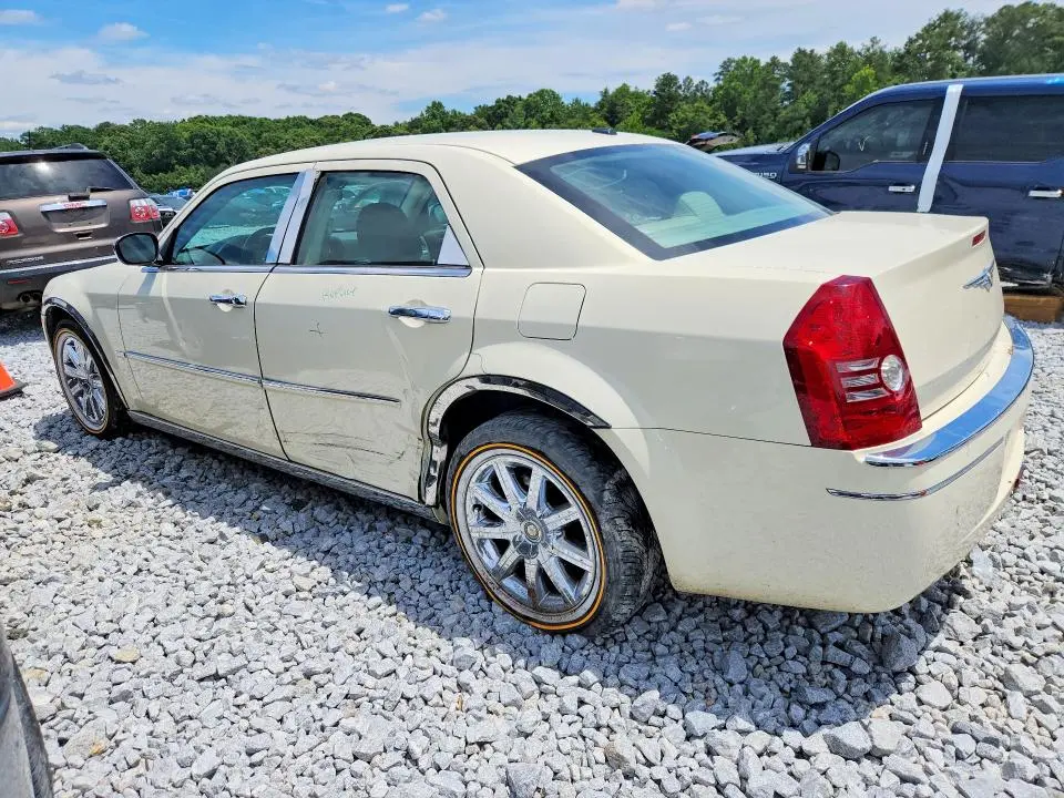 2010 CHRYSLER 300 TOURING  