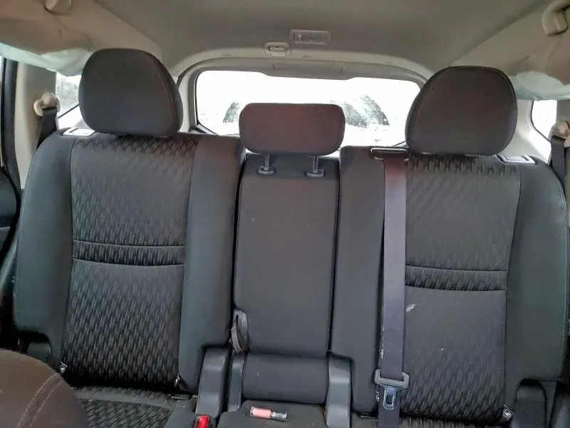 2019 NISSAN ROGUE S  