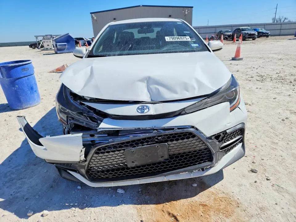 2022 TOYOTA COROLLA SE  