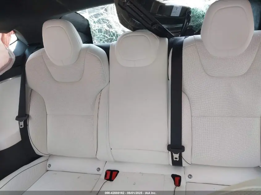 2022 TESLA MODEL S PLAID TRI MOTOR ALL-WHEEL DRIVE