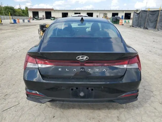 2021 HYUNDAI ELANTRA SE