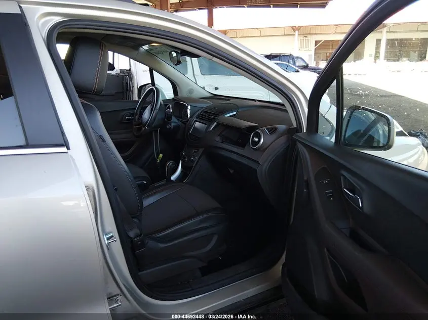 2016 CHEVROLET TRAX LT