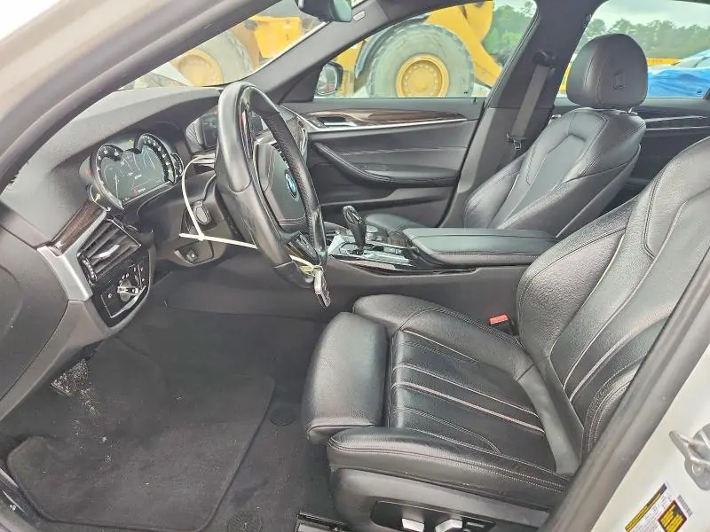2018 BMW 530E   