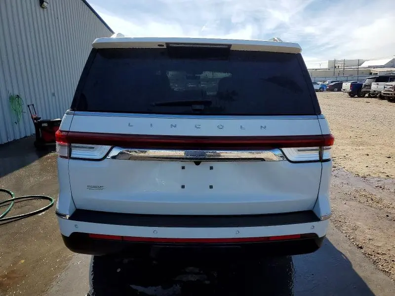 2023 LINCOLN NAVIGATOR L RESERVE  