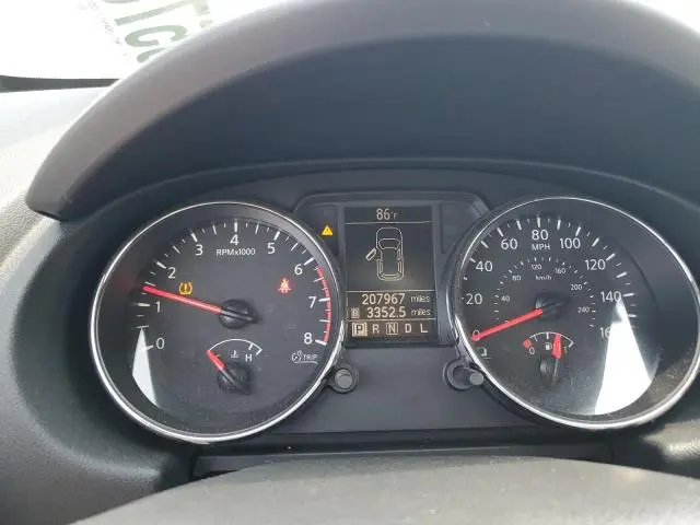 2011 NISSAN ROGUE S  
