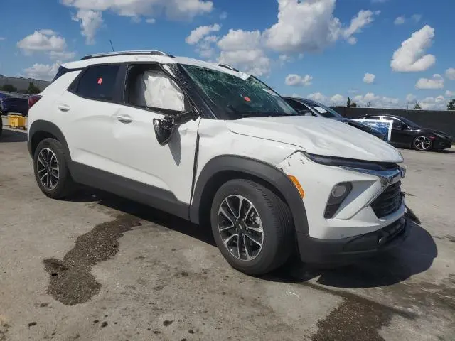 2024 CHEVROLET TRAILBLAZER LT  