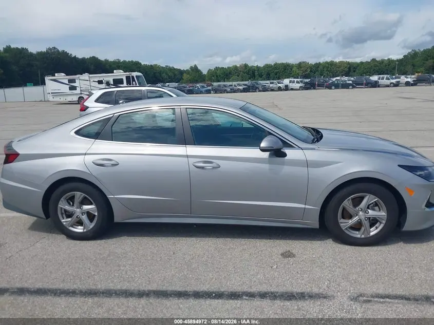 2023 HYUNDAI SONATA SE