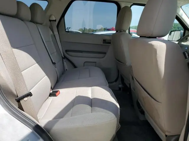 2012 FORD ESCAPE XLT  