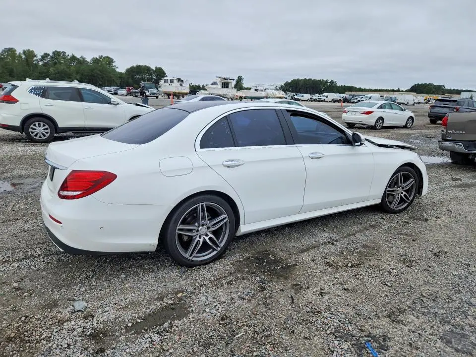 2017 MERCEDES-BENZ E 300  