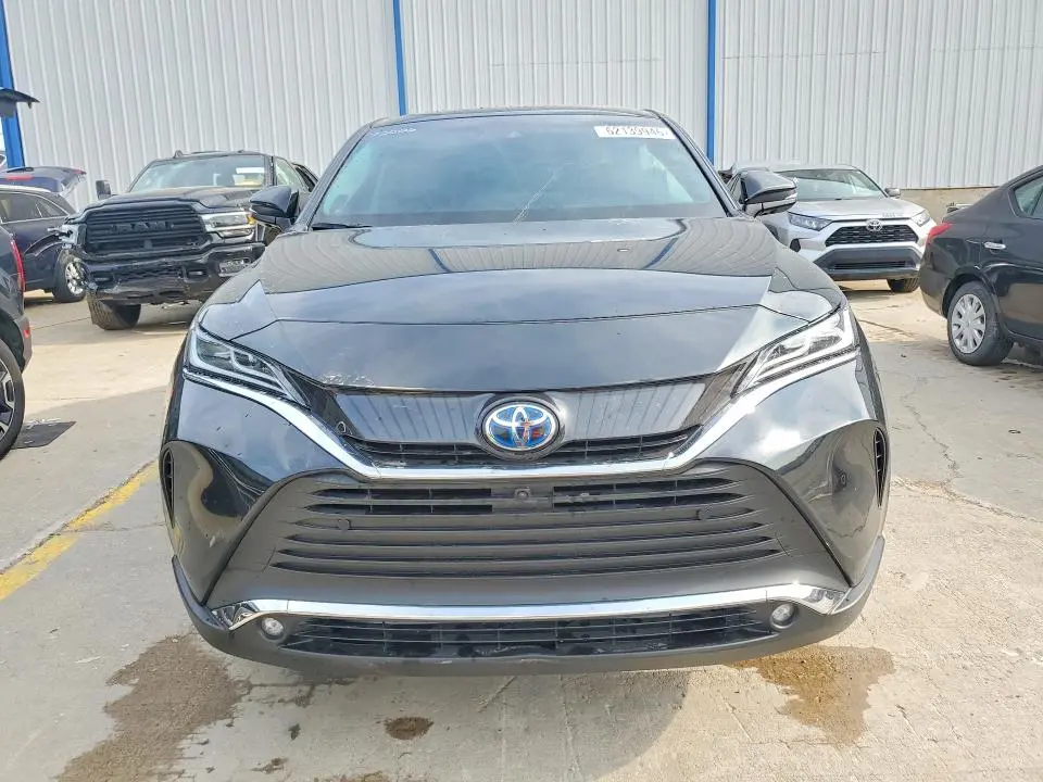 2024 TOYOTA VENZA LIMITED  