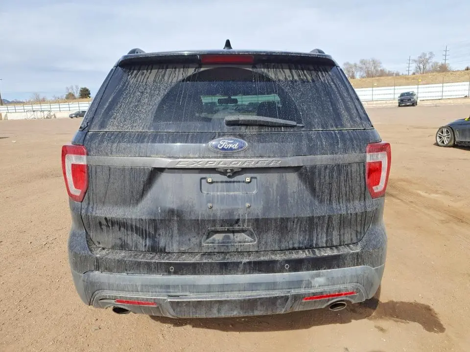 2017 FORD EXPLORER XLT  