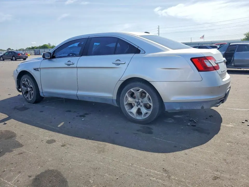 2011 FORD TAURUS SEL  