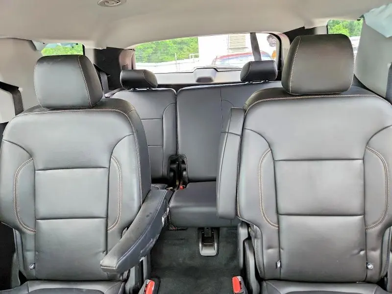 2021 CHEVROLET TRAVERSE LT  