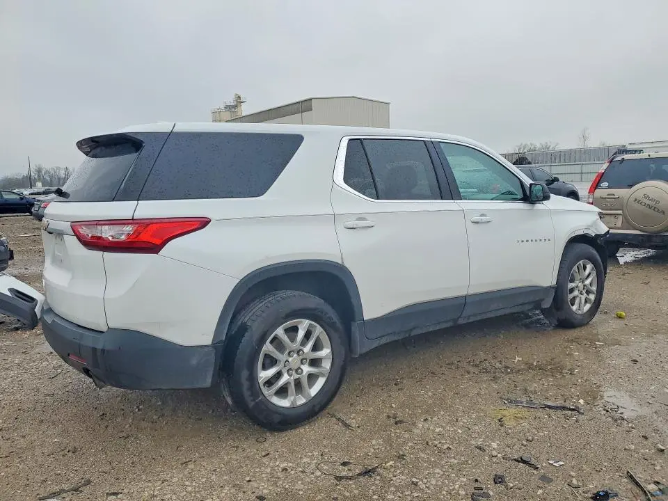 2021 CHEVROLET TRAVERSE LS  