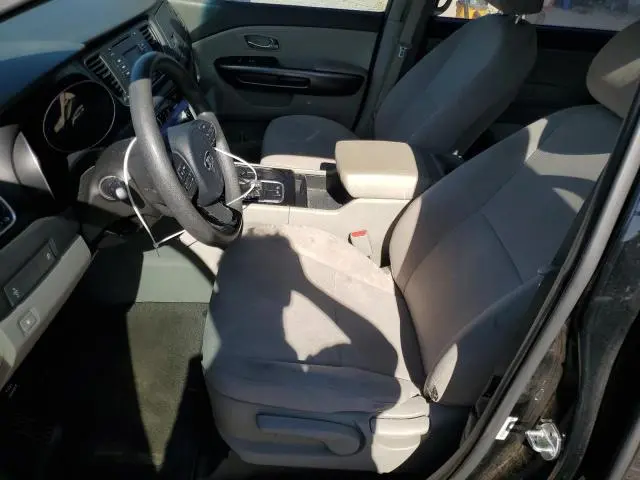 2015 KIA SEDONA L  
