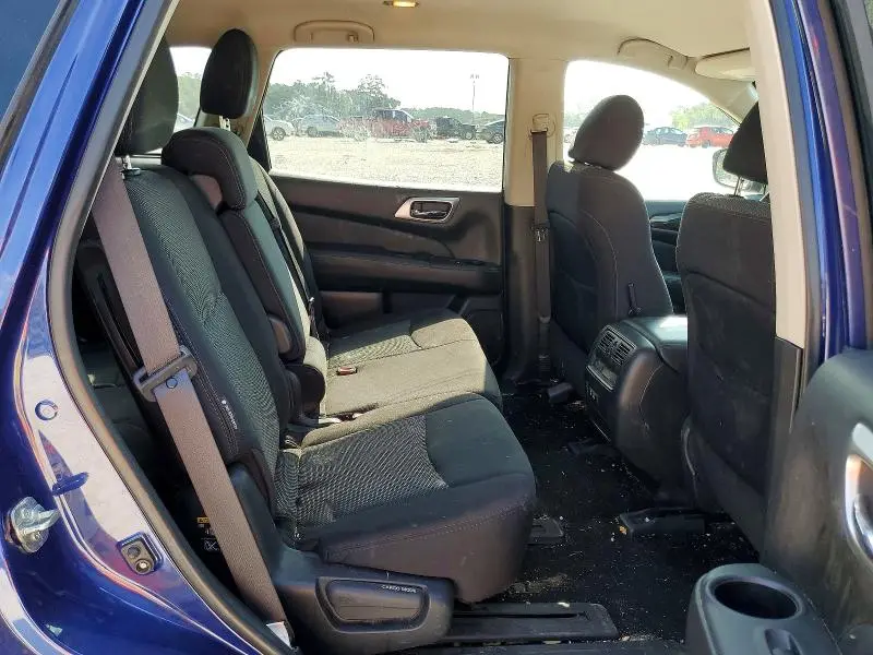 2020 NISSAN PATHFINDER SV  