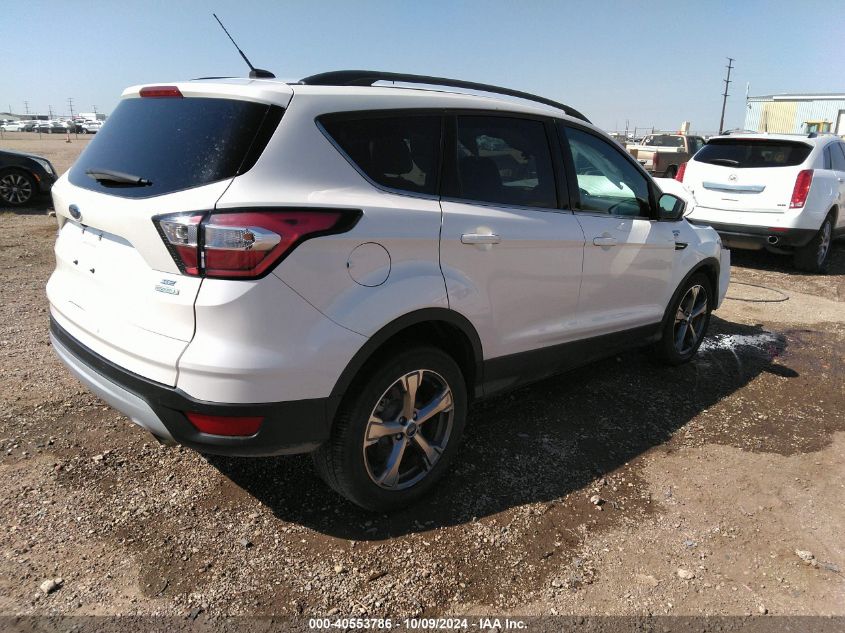 2017 FORD ESCAPE SE